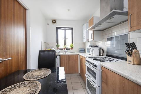 1 bedroom flat for sale, Essian Street, Stepney, London, E1