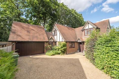 4 bedroom detached bungalow for sale, High Beeches Close, West Purley