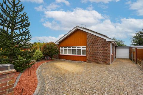 2 bedroom detached bungalow for sale, Rosemary Avenue, Suffolk IP11