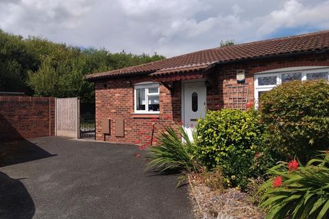 2 bedroom semi-detached bungalow for sale, Lagos Grove, Winsford