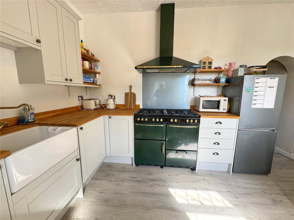 Fitted Kitchen