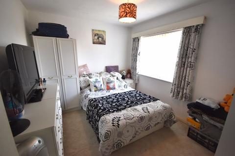 2 Castle Close, Burford, Tenbury Wells, WR15 8AY