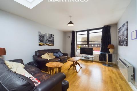 1 bedroom maisonette for sale, Peach Street, Berkshire