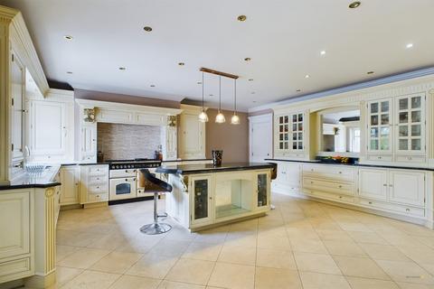 5 bedroom detached house for sale, Pastures Hill, Littleover