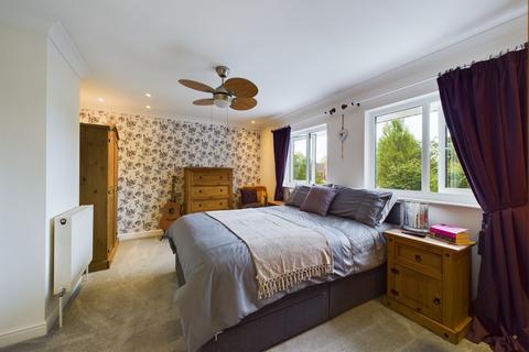 34 Beech Road, Barton Under Needwood, Burton-on-trent, DE13 8LG