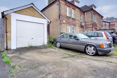 3 bedroom apartment for sale, Christchurch Road, Boscombe