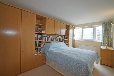 2 bedroom apartment for sale, Oyster Quay, Ports Solent PO6