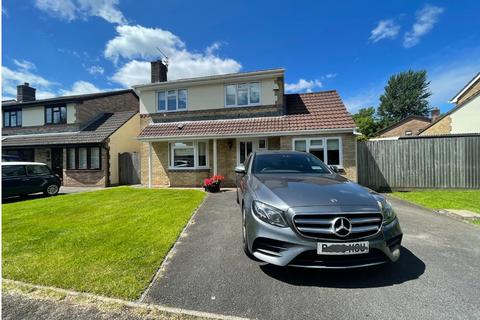 4 bedroom detached house to rent, Clos Ty Clyd, Cardiff, South Glamorgan, CF14 2HP