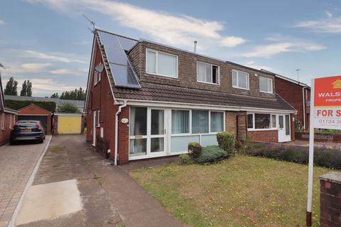 3 bedroom semi-detached house for sale, Warwick Road, Scunthorpe