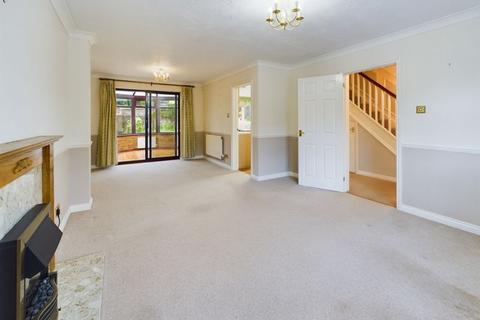 3 bedroom detached house for sale, De Grosmont Close, Abergavenny