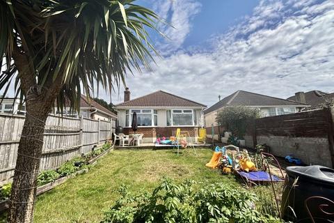 2 bedroom bungalow for sale, Kinson Avenue, Poole BH15