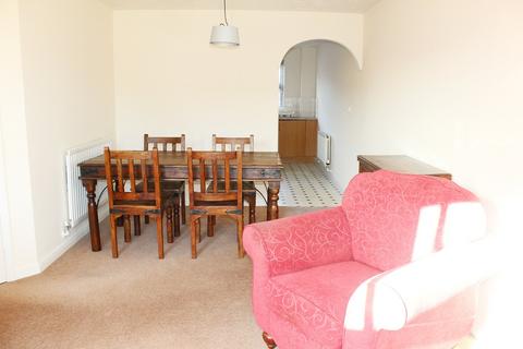 2 bedroom flat to rent, Rumbush Lane, Dickens Heath, Solihull, B90