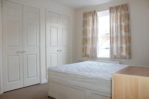 2 bedroom flat to rent, Rumbush Lane, Dickens Heath, Solihull, B90