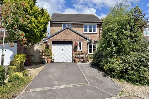 3 bedroom detached house for sale, Eastwood Close, Frome
