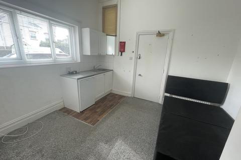 Studio to rent, Southbourne, Bournemouth