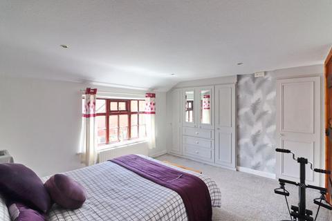 110 Prosperity, Astley, Manchester, M29 7NF