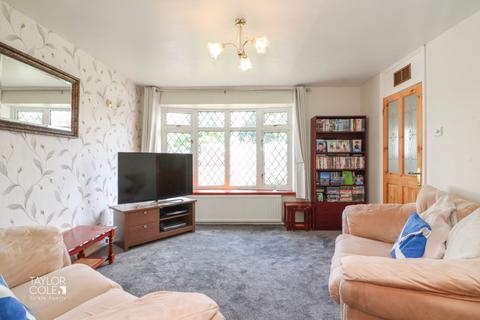 3 bedroom semi-detached house for sale, Holsworth Close, Belgrave