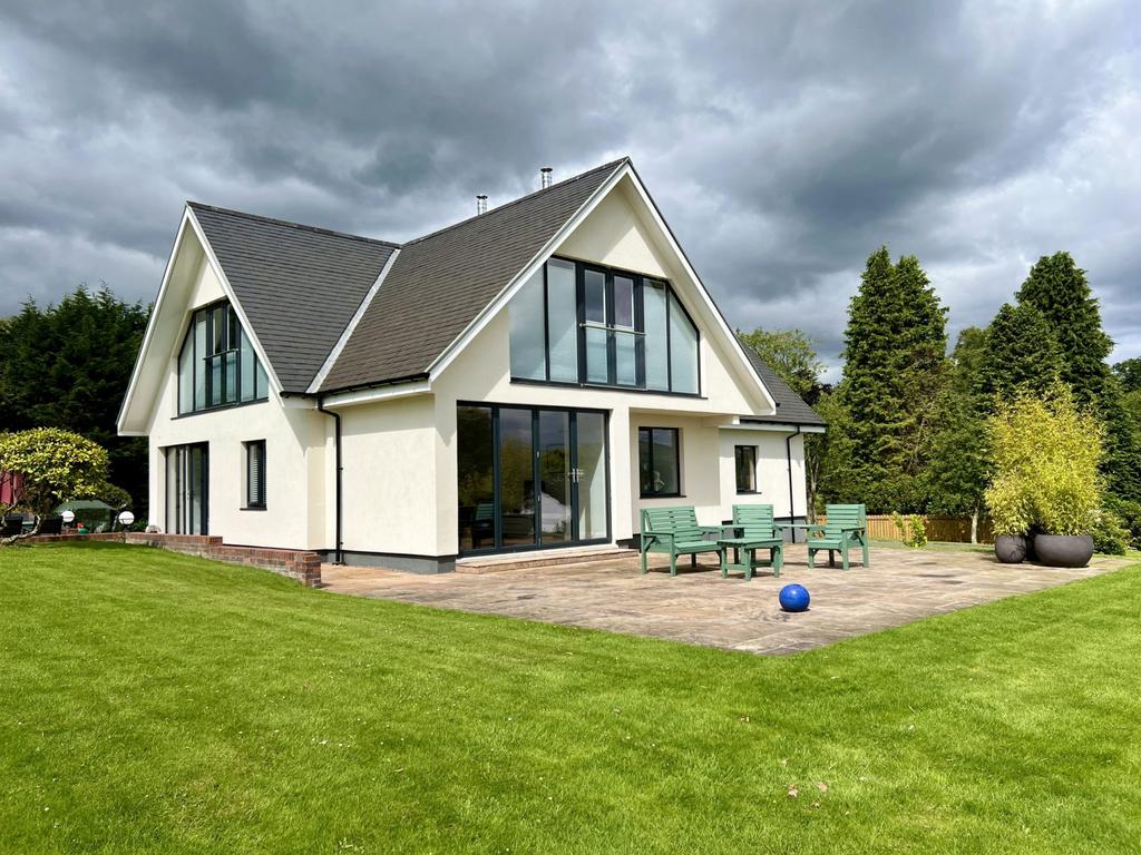 Rowantree, Planetree Park, Gatehouse - Williamson