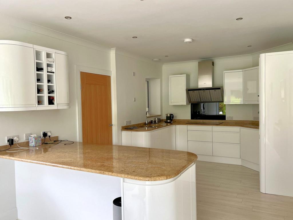 Rowantree, Planetree Park, Gatehouse - Williamson