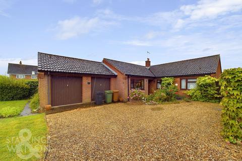 3 bedroom detached bungalow for sale, Yarmouth Road, Ellingham, NR35