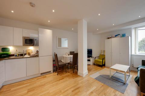 1 bedroom flat for sale, Burlington House, Swanfield Road, Waltham Cross