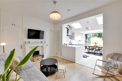 115 Braidwood Road, London, SE6 1QY