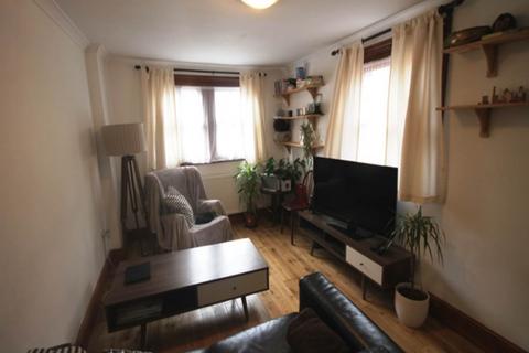 2 bedroom house to rent, Bourne Road, Crouch End, London