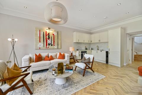 2 bedroom apartment for sale, London SW7