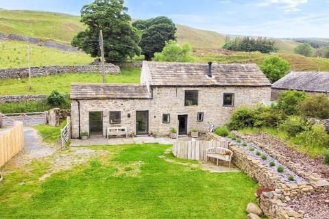 4 bedroom detached house for sale, Thringarth Barn, Thringarth, Barnard Castle