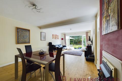 10 Hill Rise, Ruislip, HA4 7JL
