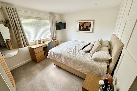 1 Barton Road, Silsoe, Bedford, MK45 4DS