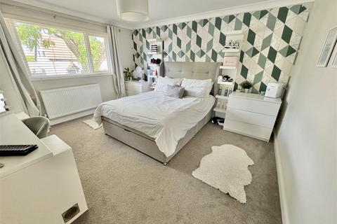 1 Barton Road, Silsoe, Bedford, MK45 4DS