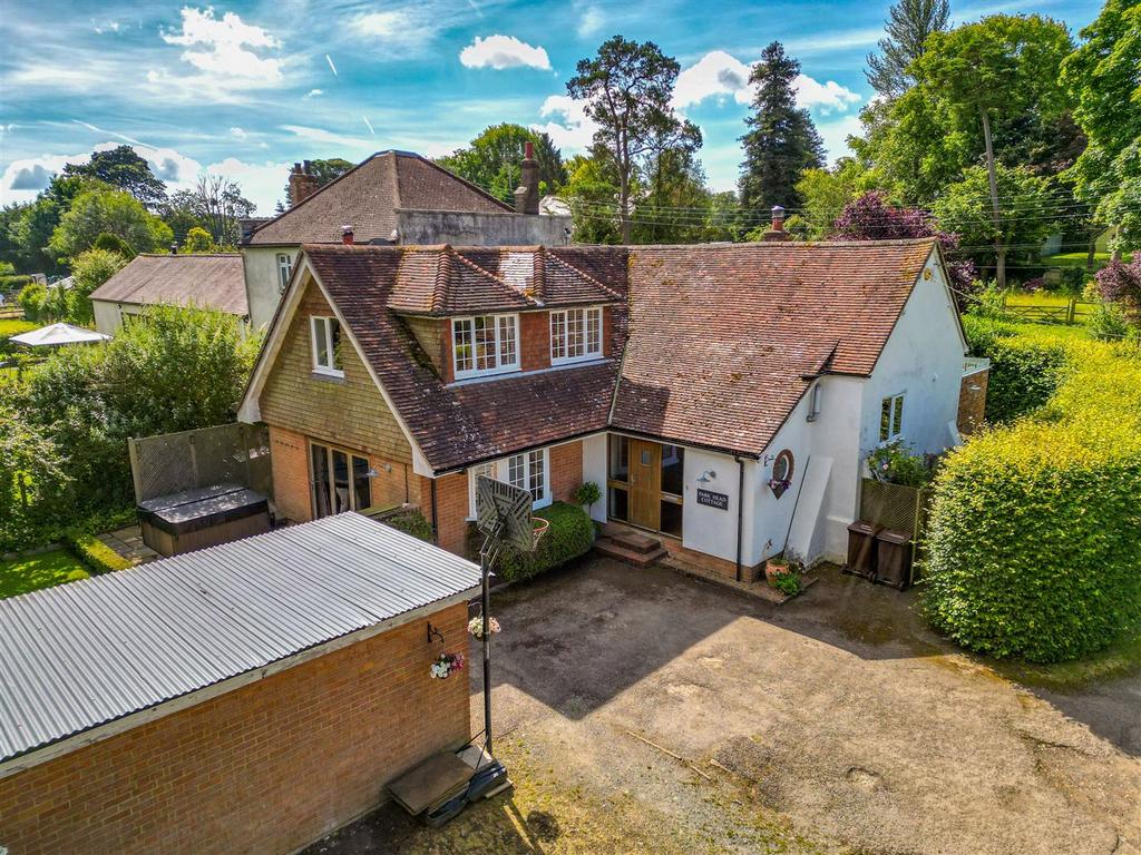 Aerial Home View. Front.jpg