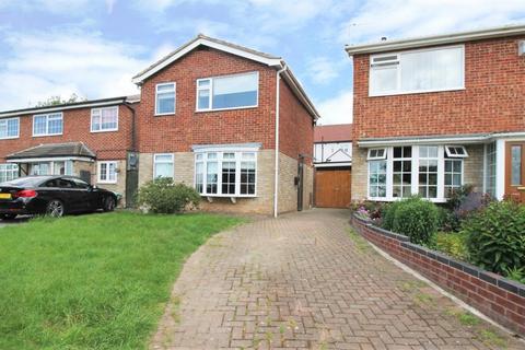 3 bedroom detached house to rent, Fairmead, Yarm, TS15 9QP