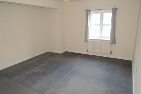 2 bedroom flat for sale, Circular Road South, Colchester