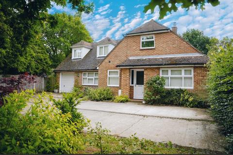 4 bedroom detached bungalow for sale, Sandyhurst Lane,