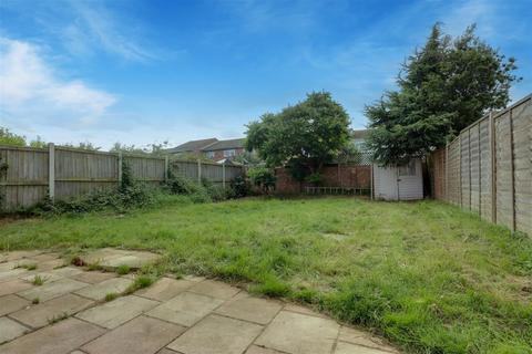 3 bedroom semi-detached house for sale, Flatford Drive, Clacton-On-Sea CO16