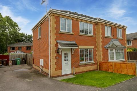 2 bedroom semi-detached house to rent, Windmill View, Nottingham, NG2 4EE