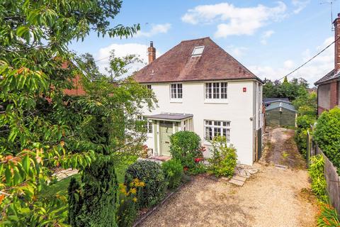 5 bedroom detached house for sale, Woodlands Road, Ashurst, Hampshire