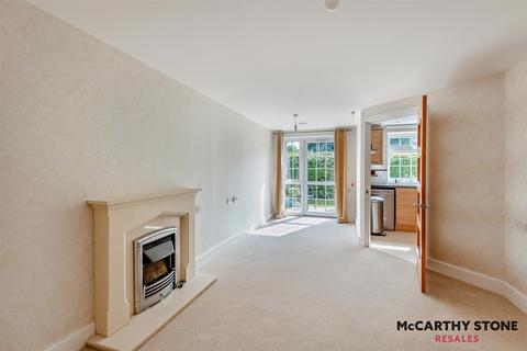 2 bedroom apartment for sale, Weighbridge Court, High Street, Ongar, Essex, CM5 9FD