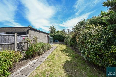 3 bedroom detached bungalow for sale, Greenways, Southwick