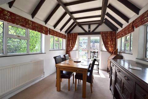 3 bedroom cottage for sale, Hazeley Lea, Hartley Wintney RG27