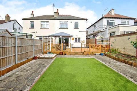 3 bedroom semi-detached house for sale, Westcliff Park Drive, Westcliff-On-Sea SS0