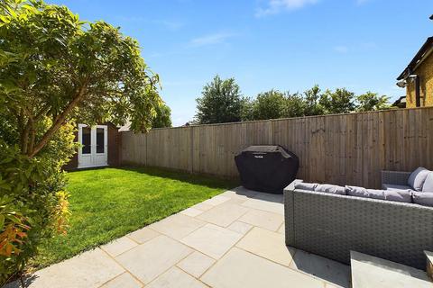 26 Bessingby Road, Ruislip, HA4 9BX