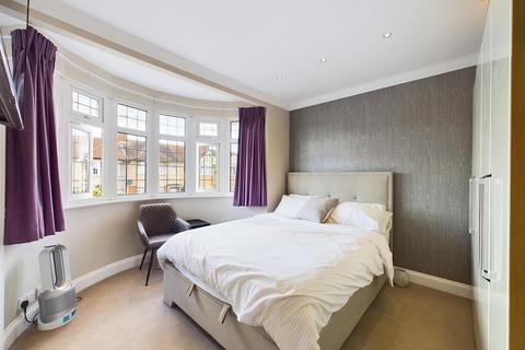 26 Bessingby Road, Ruislip, HA4 9BX