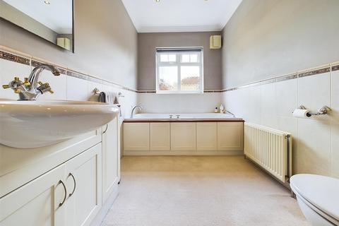 26 Bessingby Road, Ruislip, HA4 9BX