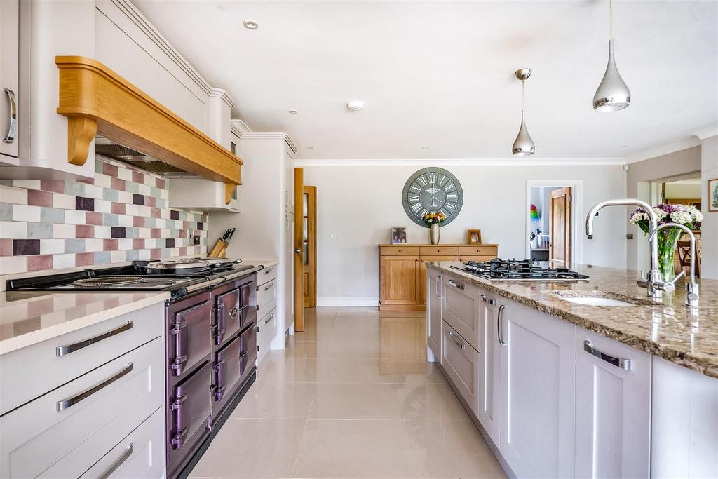 Kitchen/Breakfast/Family Room