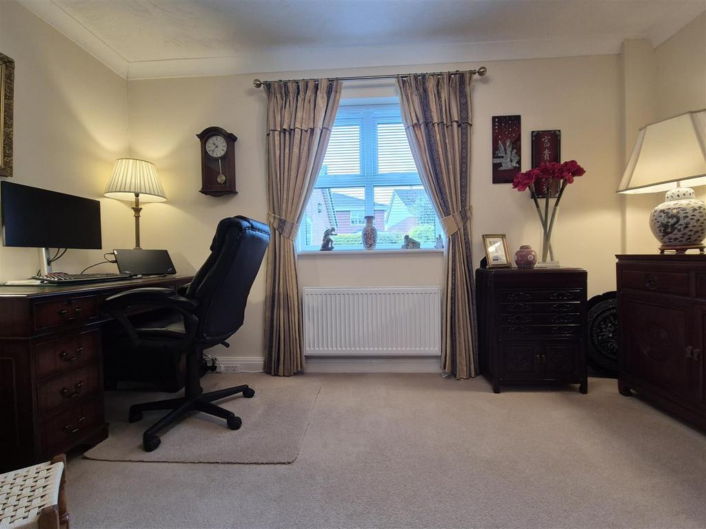 Sitting room/study