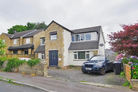 5 bedroom detached house for sale, Kelvin Road, Elland