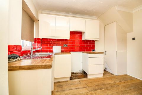 55 Bramble Road, Leigh-on-sea, SS9 5HA